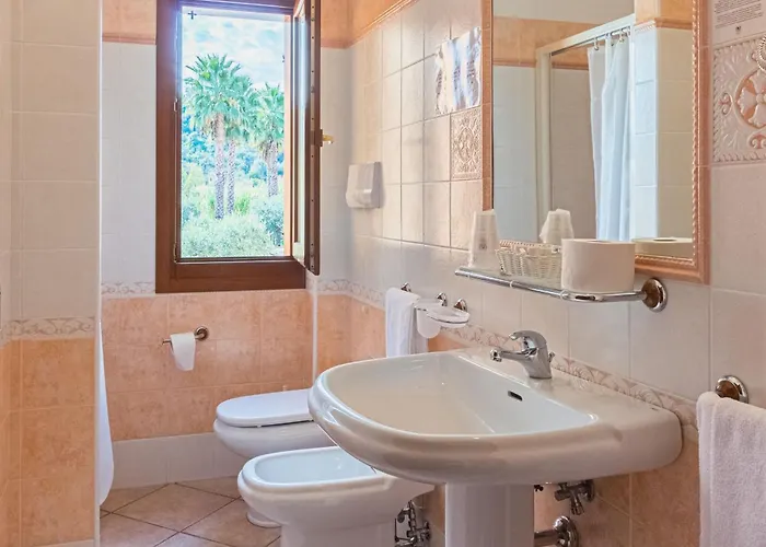 Comfy Flat With Terrace And Pool Cala Liberotto